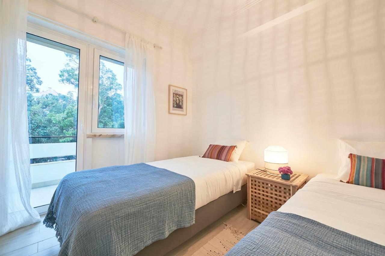 Light Apartment With Amazing Balcony, By Timecooler Lisbon Bagian luar foto