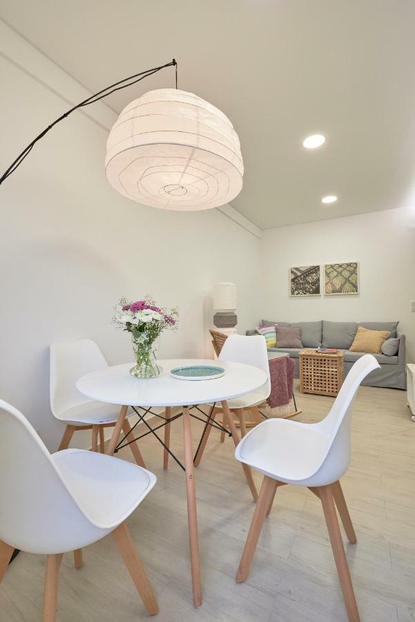 Light Apartment With Amazing Balcony, By Timecooler Lisbon Bagian luar foto