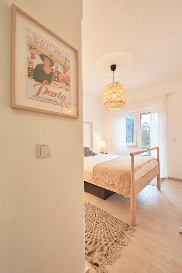 Light Apartment With Amazing Balcony, By Timecooler Lisbon Bagian luar foto
